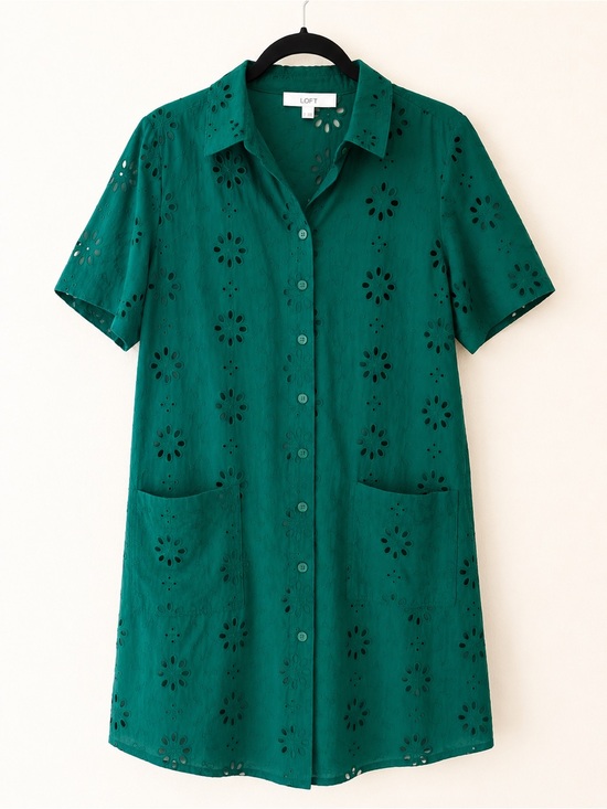 LOFT Dresses & Skirts - LOFT Green Eyelet Button-Front Dress